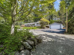 1136 205th Ave NE, Sammamish, WA 98074