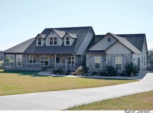 944 A R Thompson Rd, Mill Spring, NC 28756