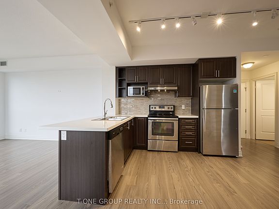 2nd image of 99 S Town Centre Blvd #611