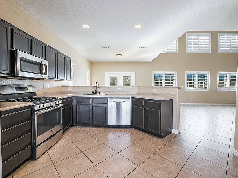 2921 Bayliner Ave — Photo 8