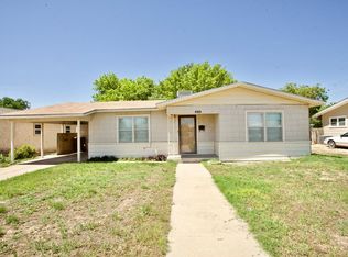 1621 E 17th St, Big Spring, TX 79720