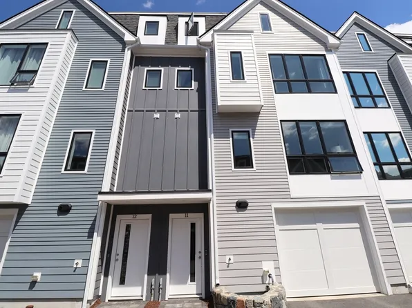 118 Eaton St #11, Reading, MA 01867