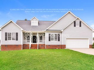 1549 Finnsbury Dr, Burlington, NC 27217