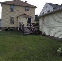 3rd image of 216 N Harrison St