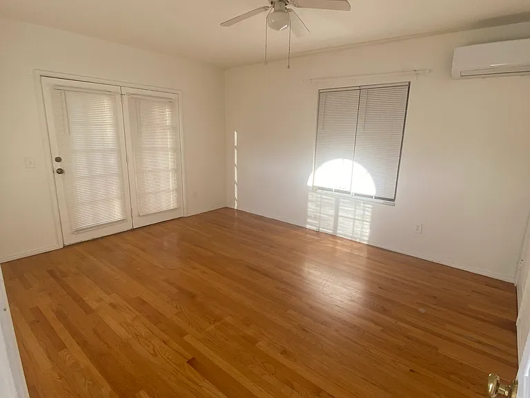 4425 Avocado St #2 — Photo 15
