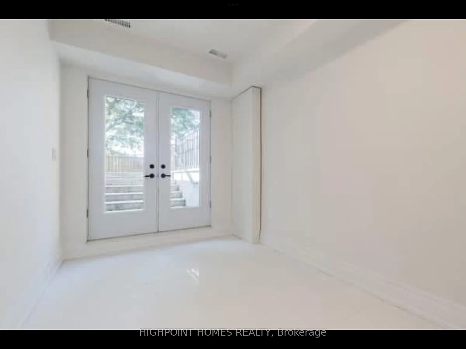 1 bed, $1,300 — Photo 2