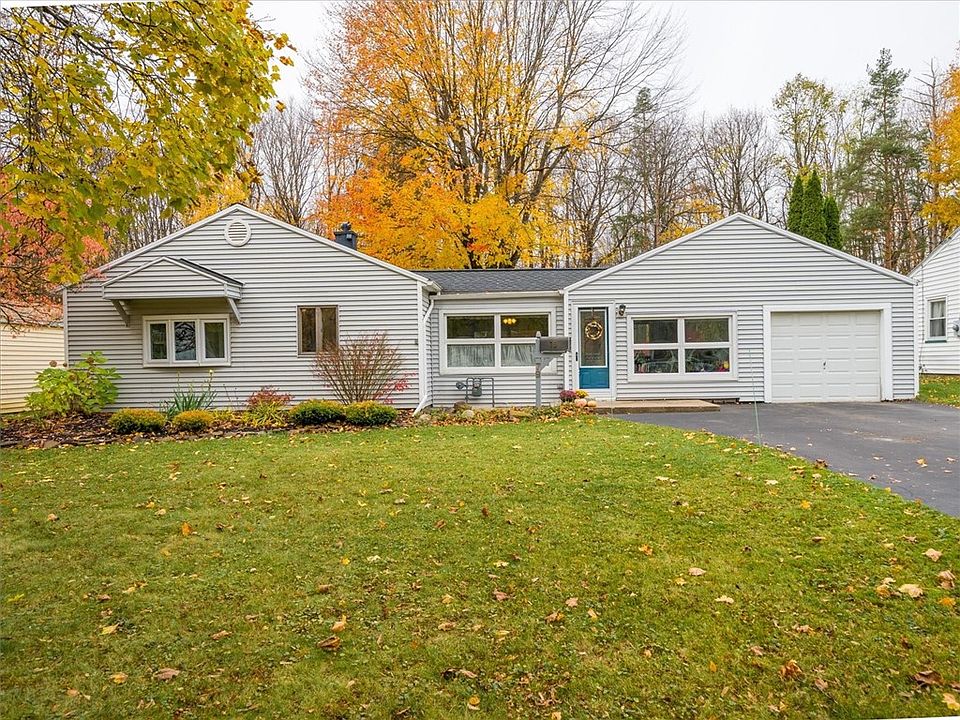 1st image of 79 Sherwood Ave