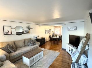 2009 Leland St, Ferndale, MI 48220