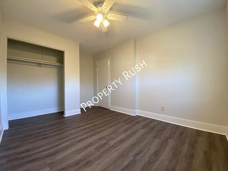 4727 Tessie Ln — Photo 20