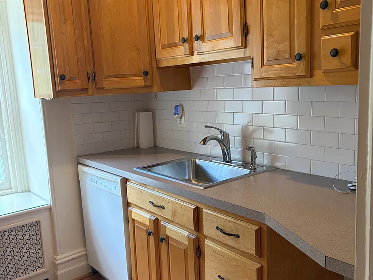 7709 Cherokee St #1 — Photo 11