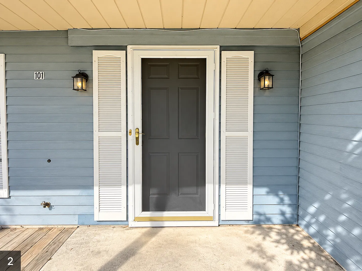 3 bed, 1928 sqft, $2,900 — Photo 2