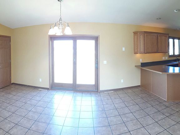 4th image of 114 Wild Rose Ave