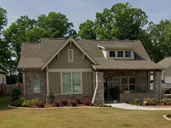 1055 Crestview Rdg, Helena, AL 35080