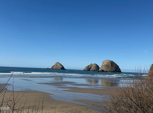 10 Tl Roaring Tide Loop, Oceanside, OR 97134