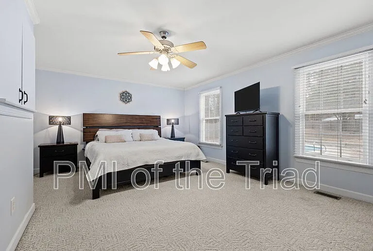 2766 Briaroak Dr — Photo 10