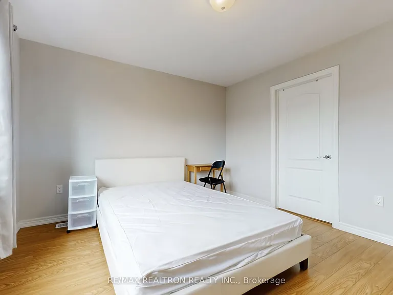 7 Zenyatta Ln — Photo 27