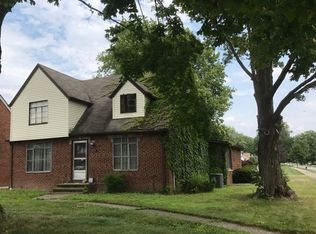 3887 Wooster Rd, Rocky River, OH 44116