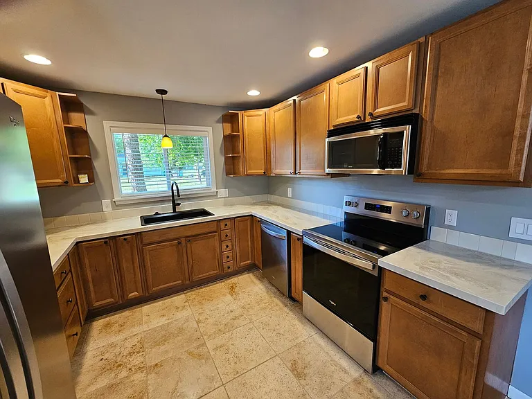 10202 White Birch Ln — Photo 6