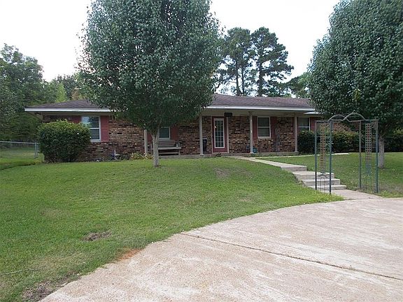 4th image of 417 County Road 4265