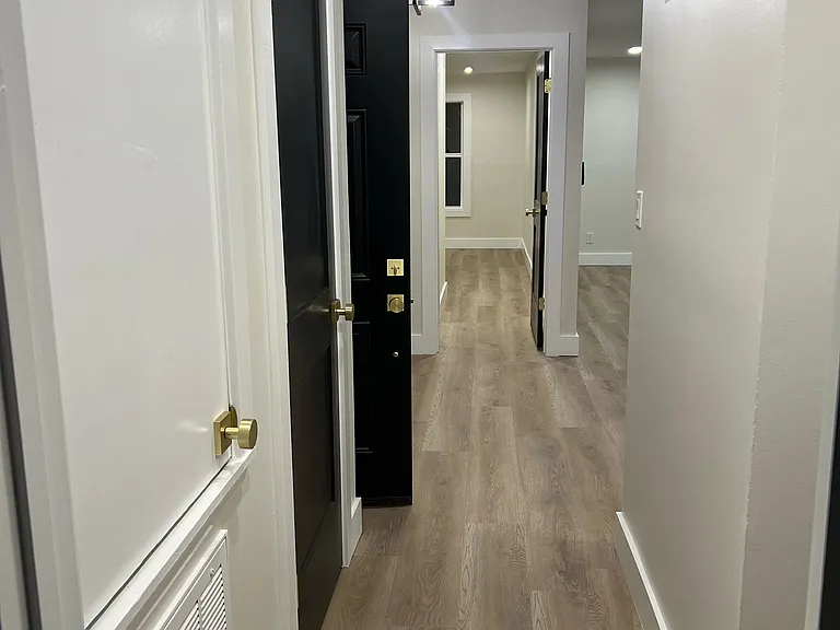 8-698 Bartons Landing Pl — Photo 11