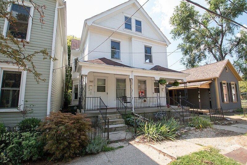 1st image of 502 Oak St