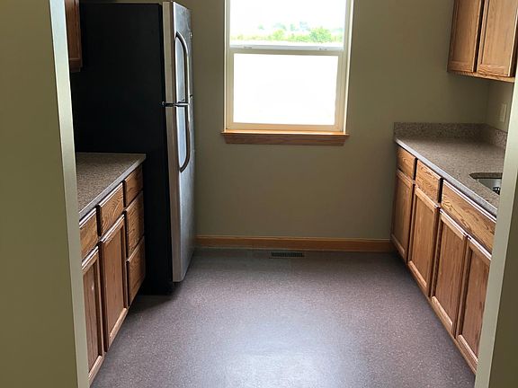 Main floor / office kitchen