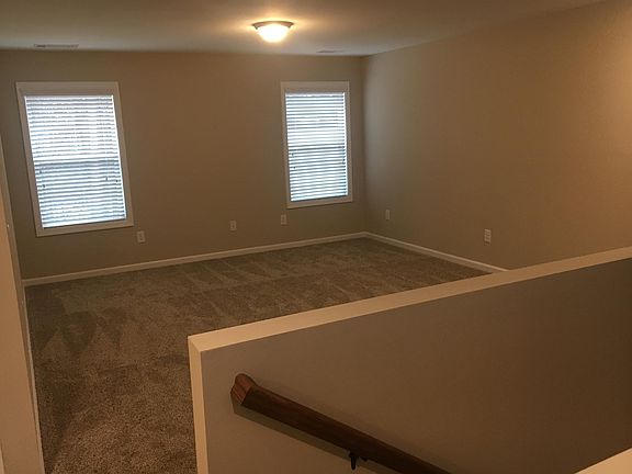 5th image of 6346 Woodland Station Dr
