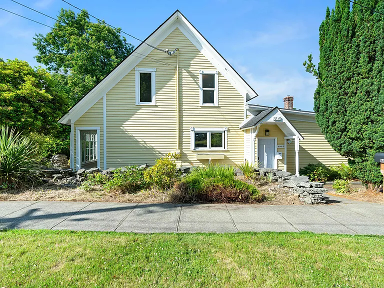 605 Terrace Ave — Photo 1
