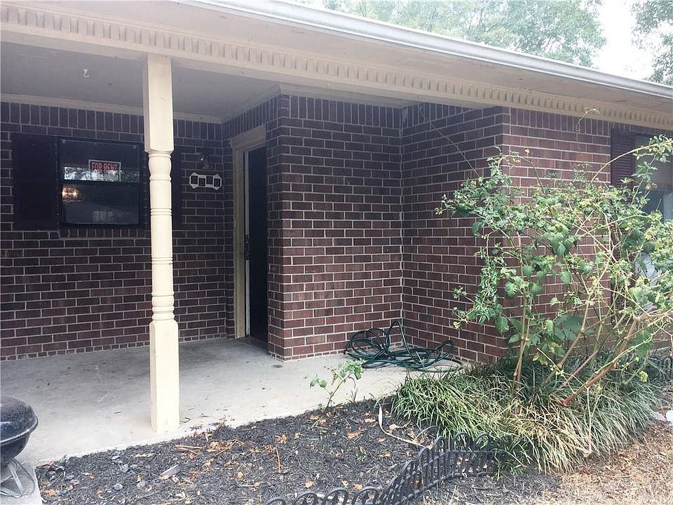 1st image of 1290 Knoll Ct NW