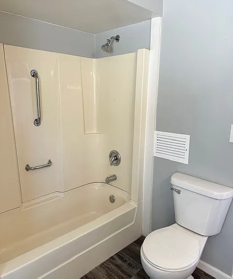 326 Railroad St #2 — Photo 14