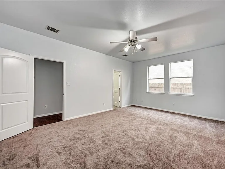 604 Spanish Oak Ter — Photo 21