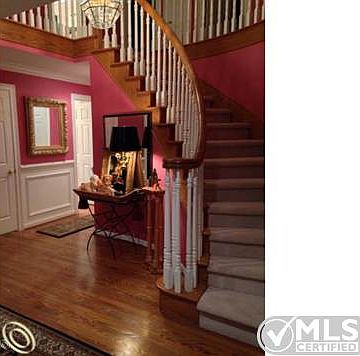GRESH STAIRWAY.jpeg