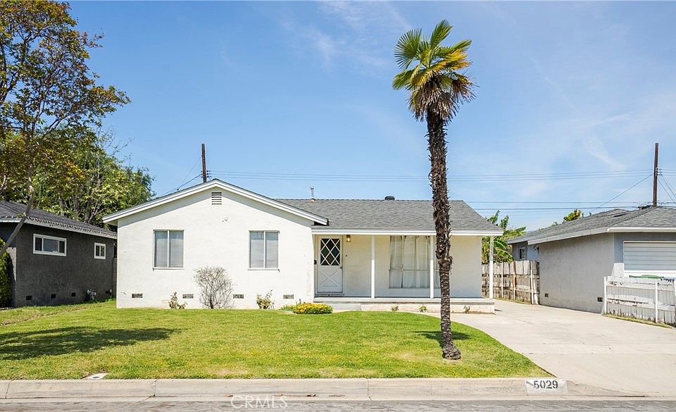 1st image of 5029 N Burwood Ave