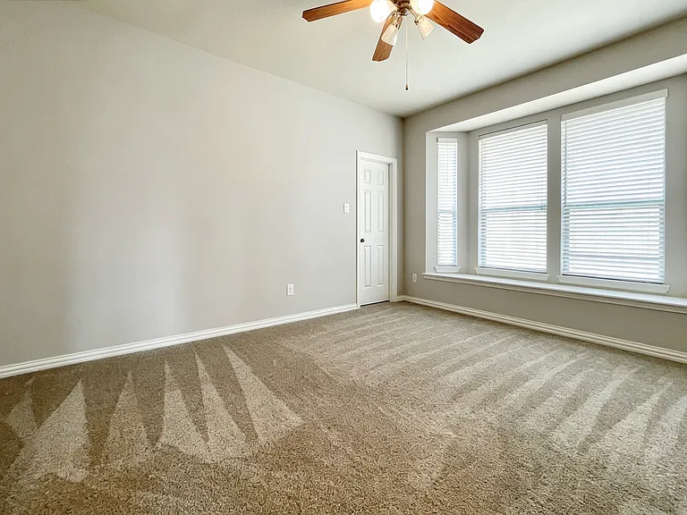 1713 Snow Owl Ct — Photo 11