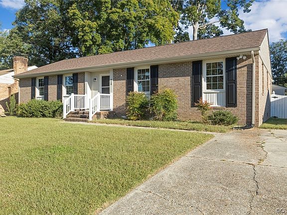 4th image of 910 Dogwood Dr