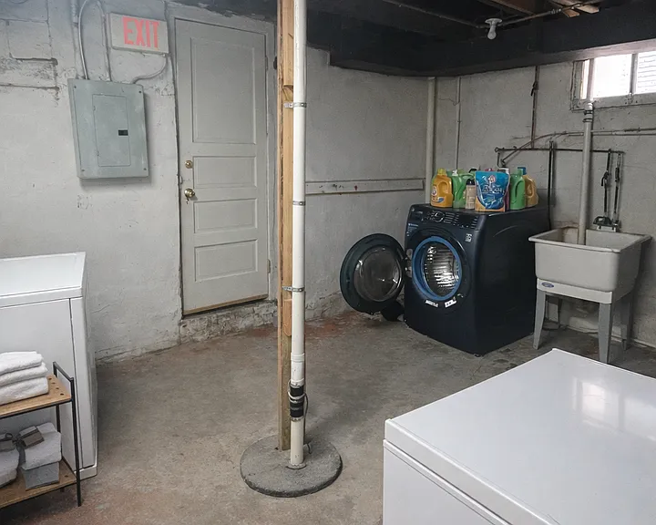 1803 Hill St — Photo 13