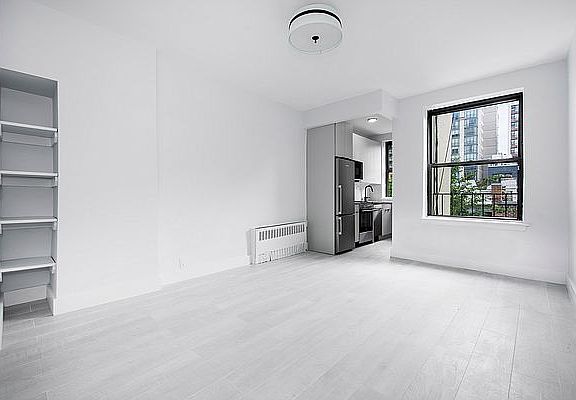 2nd image of 423 E 70th St APT 5C