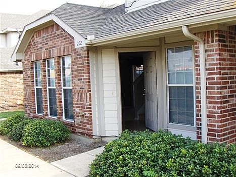 1st image of 611 Oriole Blvd APT 202