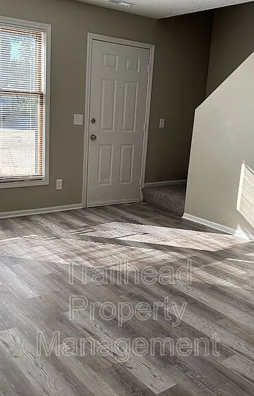 219 N Garrison Ave #2 — Photo 4