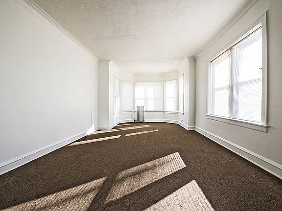 4th image of 8056 S Drexel Ave #2192576