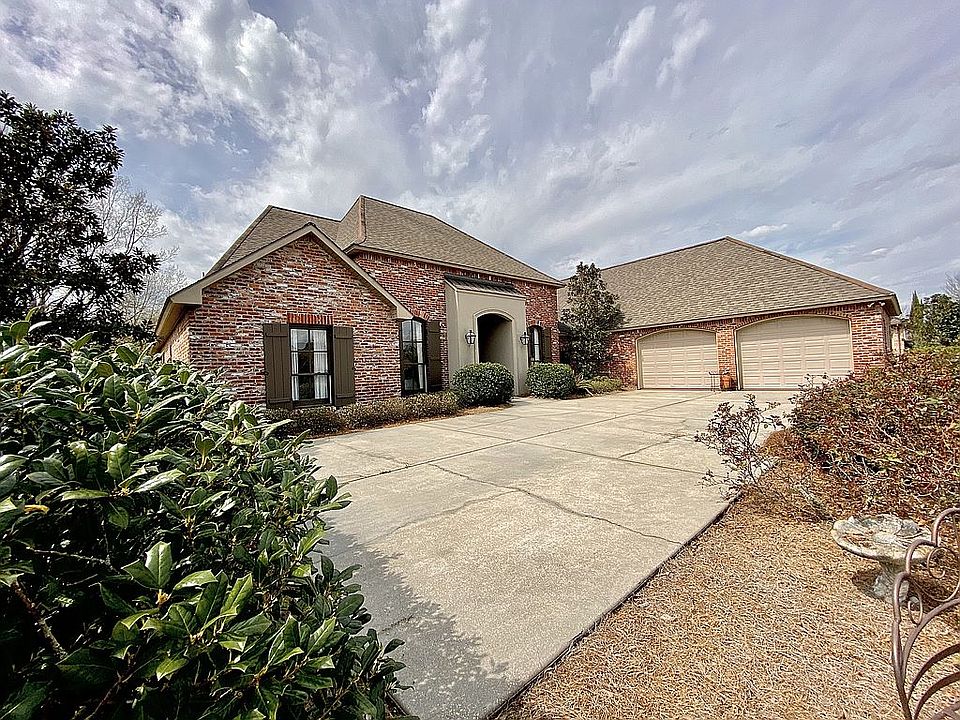 315 Chateau Jon, Denham Springs, LA 70726 Zillow