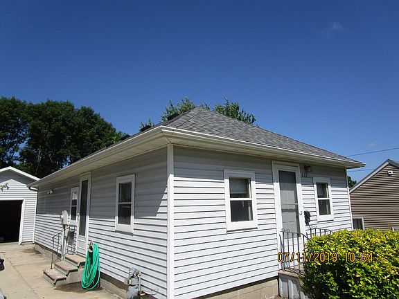5th image of 612 S Oak Ave