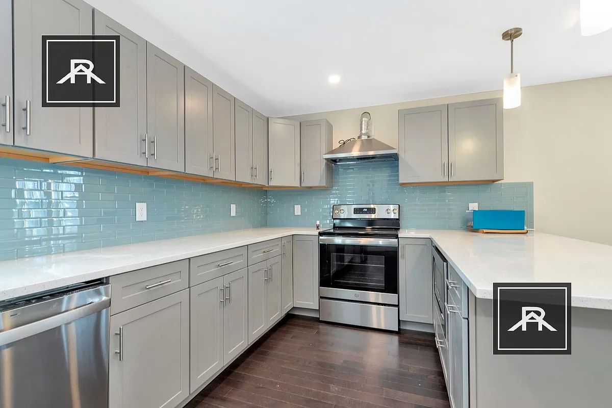 Building Photo - 45 Wright Ave #1