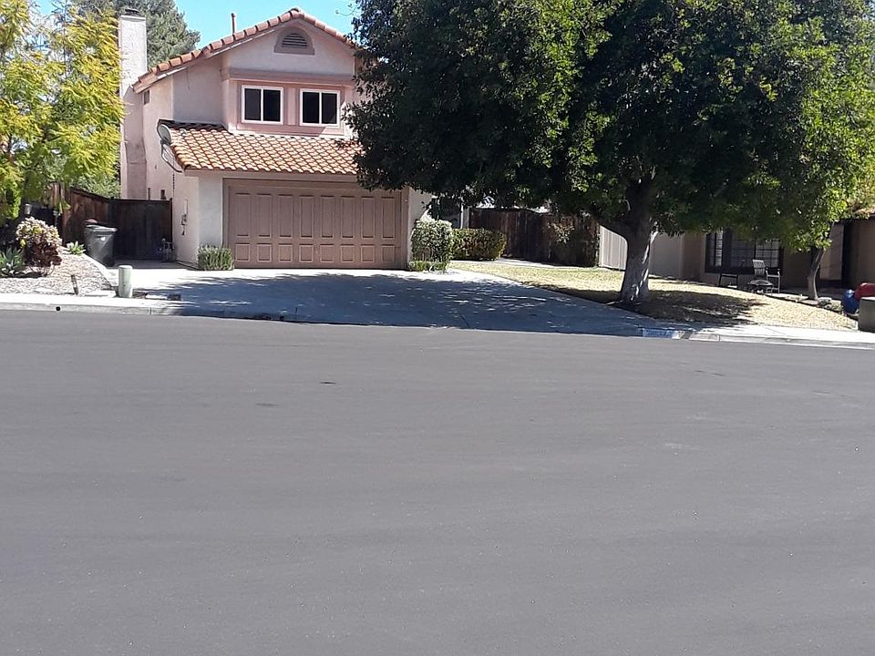 1st image of 39372 San Thomas Ct