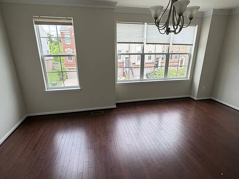 3616 Summer House St — Photo 5