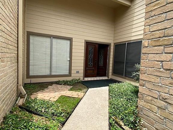 2nd image of 17239 Ash Butte Dr
