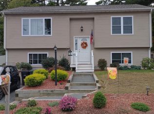 32 Martin St, Coventry, RI 02816