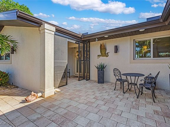 3rd image of 5329 SW 3rd Ave