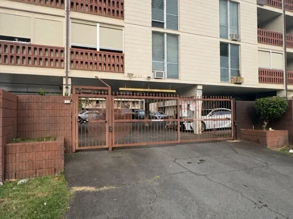 750 Kanoa St APT 206, Honolulu, HI 96817