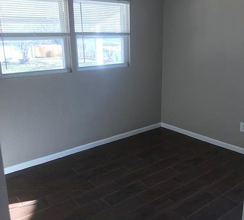 5th image of 2700 S 52nd St